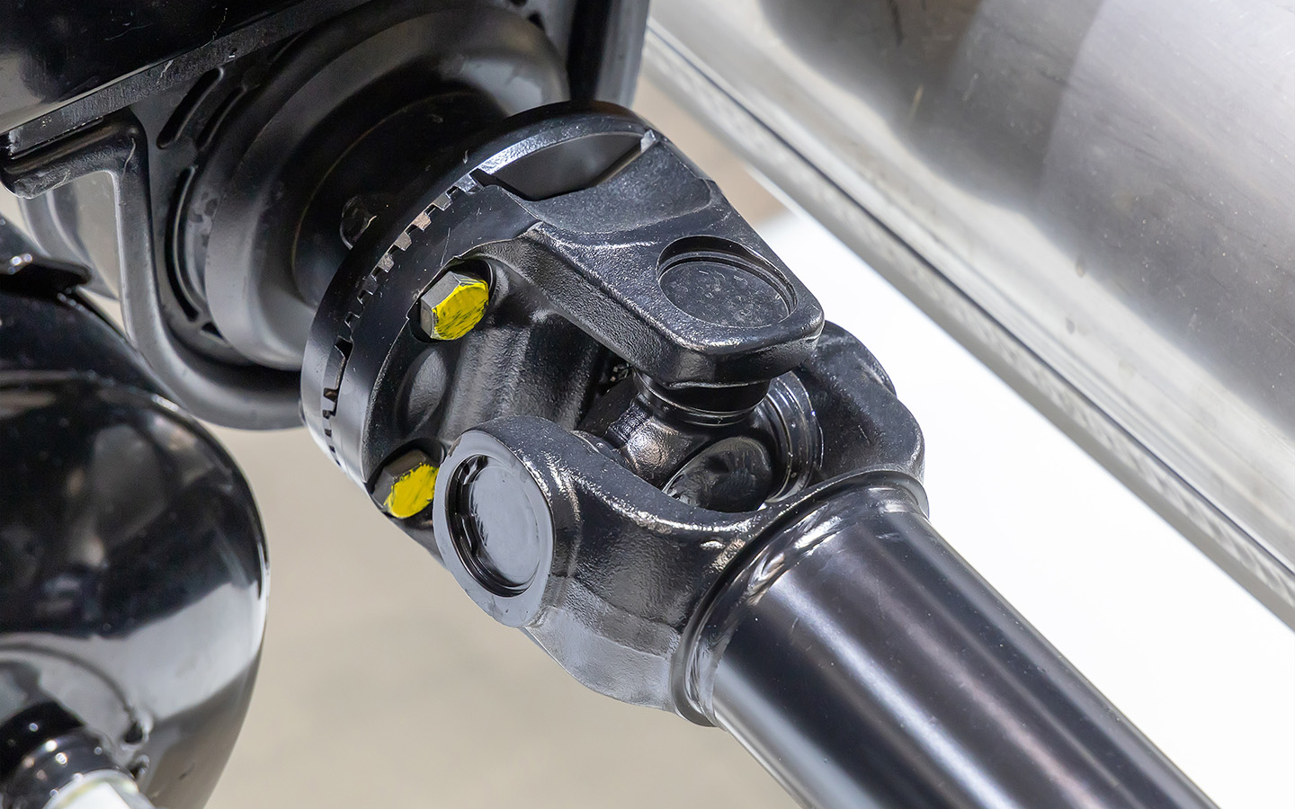 Closeup,Of,A,Car,Cardan,Drive,Shaft,With,Cardan,Cross